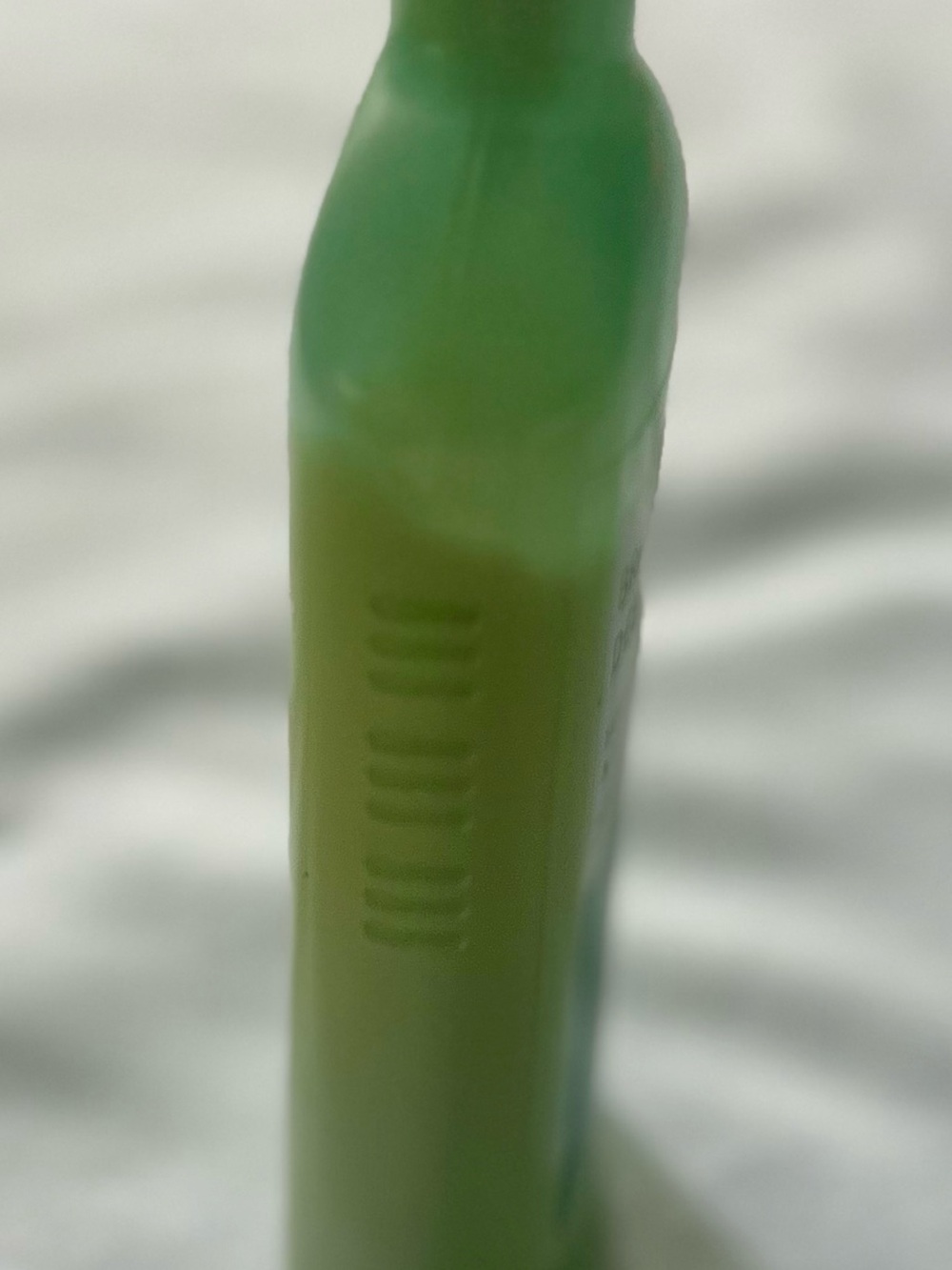 Bath & Body Works Breathe Deep Eucalyptus & Lavender Lotion - Picture 3 of 3